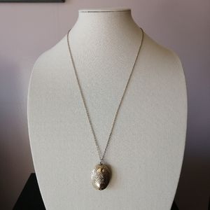 Vintage Locket Pendant Large Oval Victorian Style Picture Keepsake Necklace